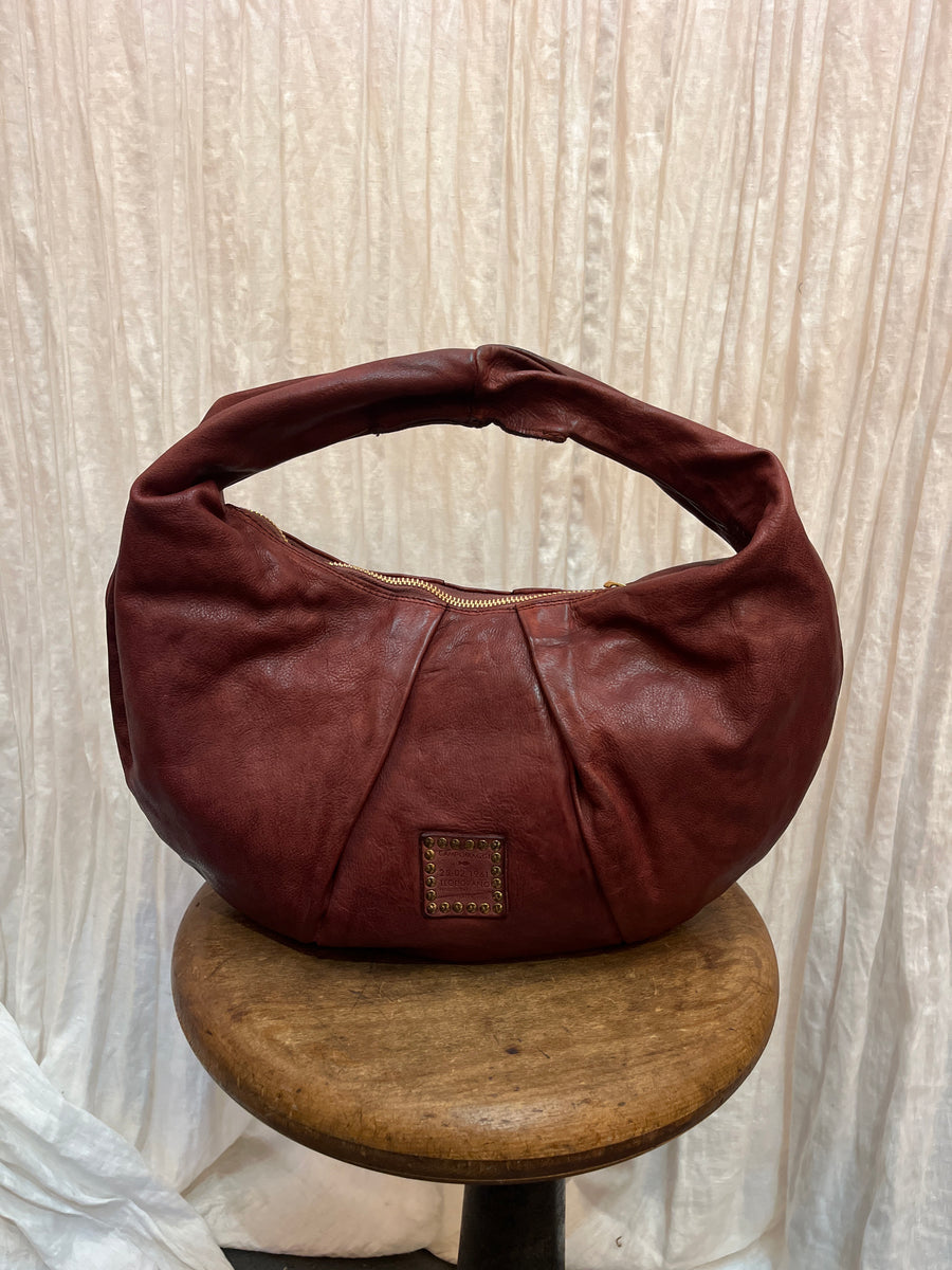 Campomaggi -  Opale Shoulder bag in burgundy leather