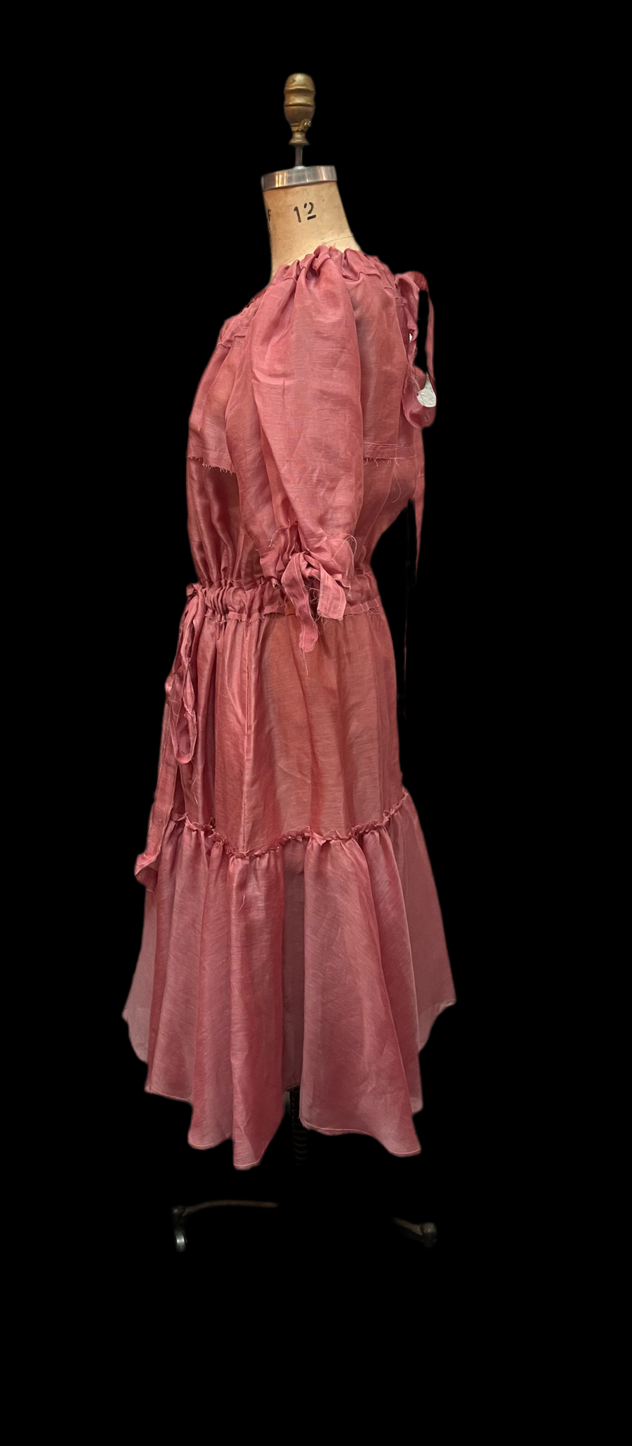 Volant dress (silk linen) pink