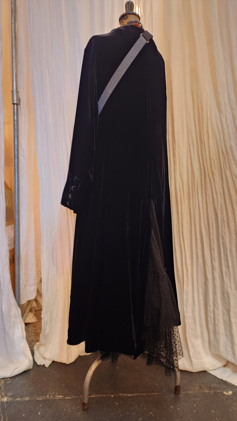 Maxi riding coat -(silk Velvet) - black