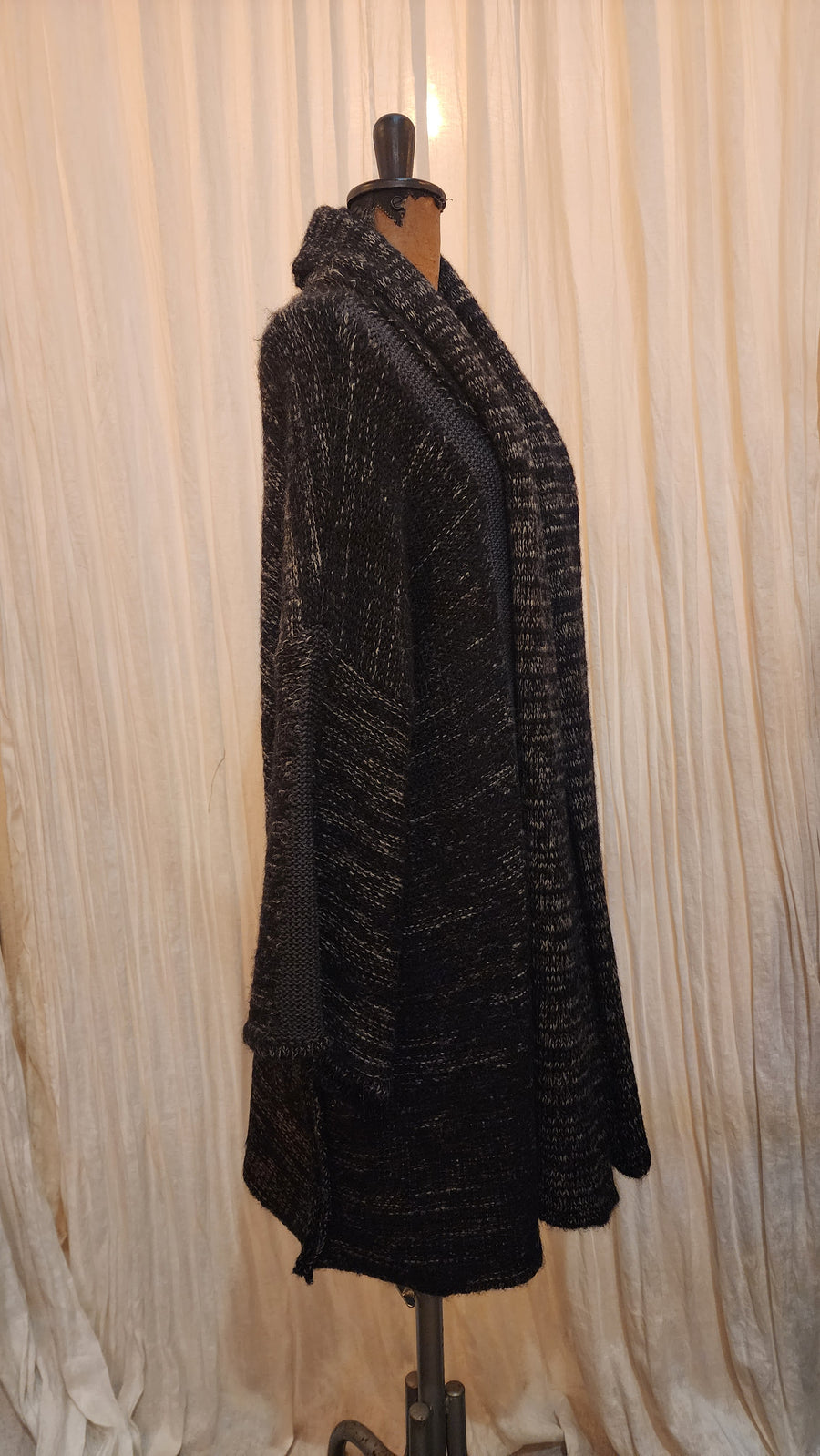 kimono style cardigan with mesh detail (alpaca)- blk marble