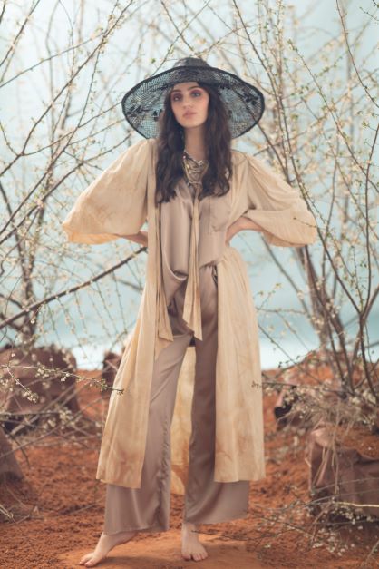 Button Through Shirt Dress W/ Neck Tie And Cuffs (Silk) - Tea Stain
