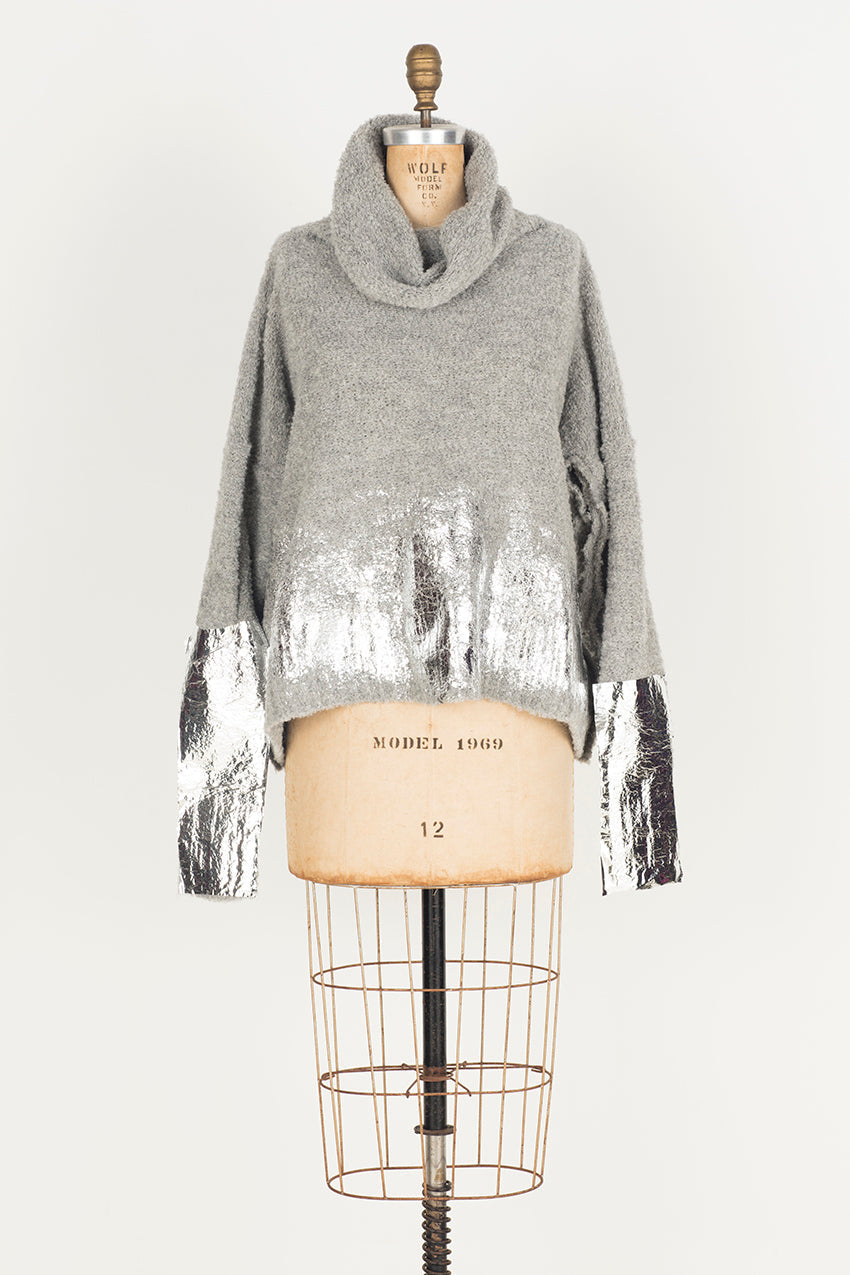 Sweater With Handprint Foil (Alpaca) - Silver