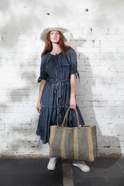 Volant dress with sleeves (Linen) Denim