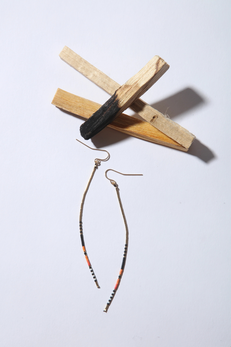 Sagrado Earrings - Slim Dark