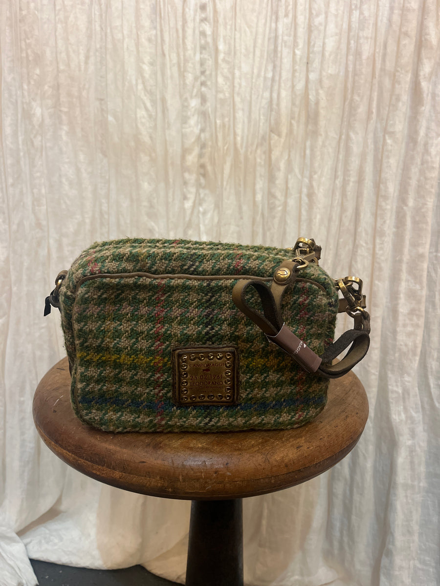 Campomaggi -  Bauletto mini cross body bag in Scottish check fabric in green