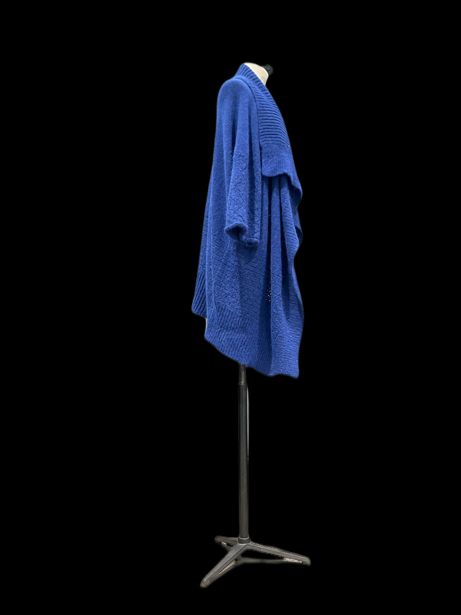 The light cardi in Alpaca - Cobalt Blue