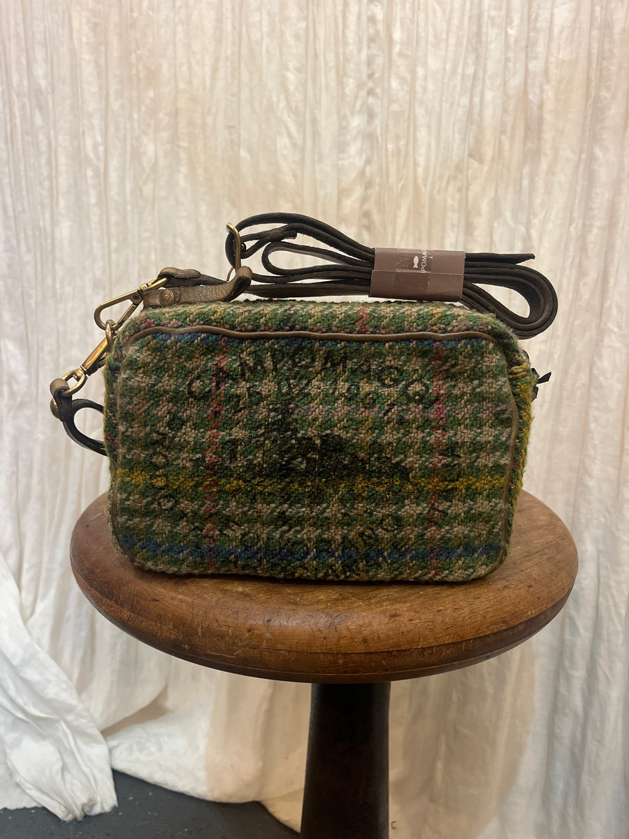 Campomaggi -  Bauletto mini cross body bag in Scottish check fabric in green