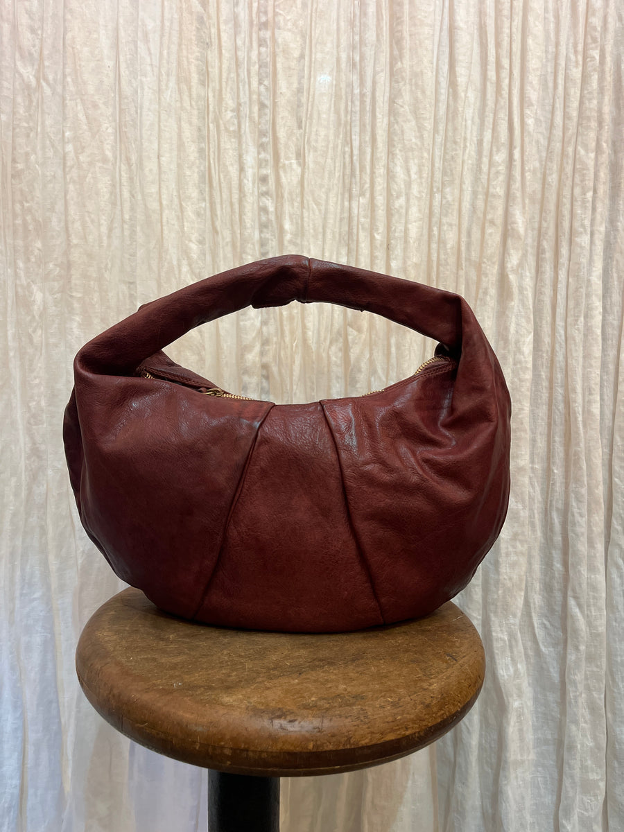 Campomaggi -  Opale Shoulder bag in burgundy leather