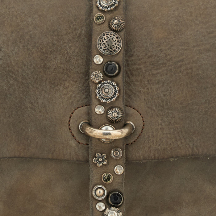 Cefalù Clutch Bag Elga in garment-dyed cowhide leather with studs - cement Grey