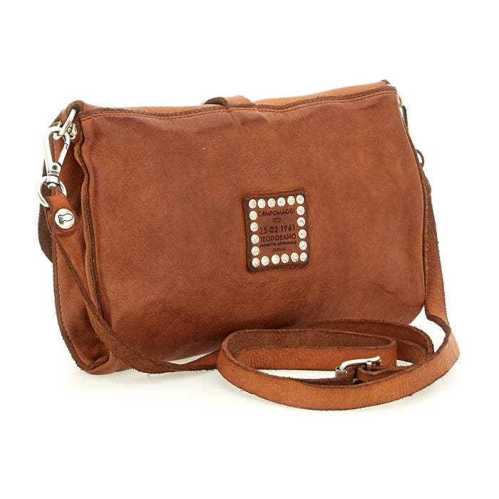 Cefalù Clutch Bag Elga in garment-dyed cowhide leather with studs - Cognac