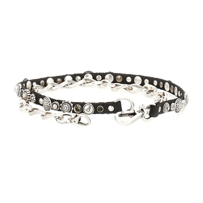 Belt made of chain and garment-dyed cowhide leather with studs