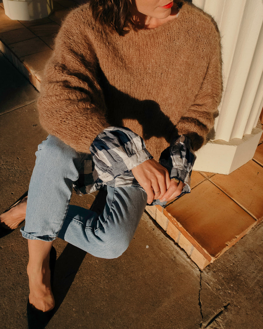 Hand Knit Batwing Sweater V Neck (Alpaca) - Camel