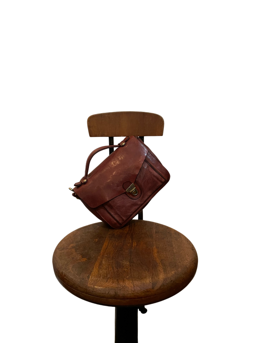 Campomaggi - Morganite Cross body bag in Burgundy leather