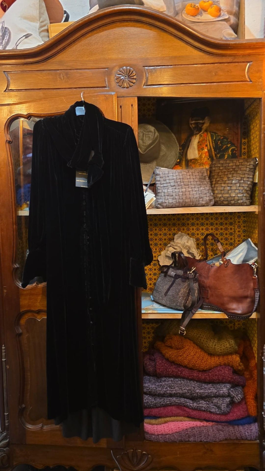 button through shirt dress / duster (Silk Velvet) Black