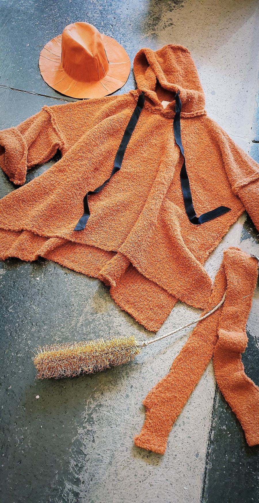 Sloppy Joe Hoodie (Alpaca) Orange