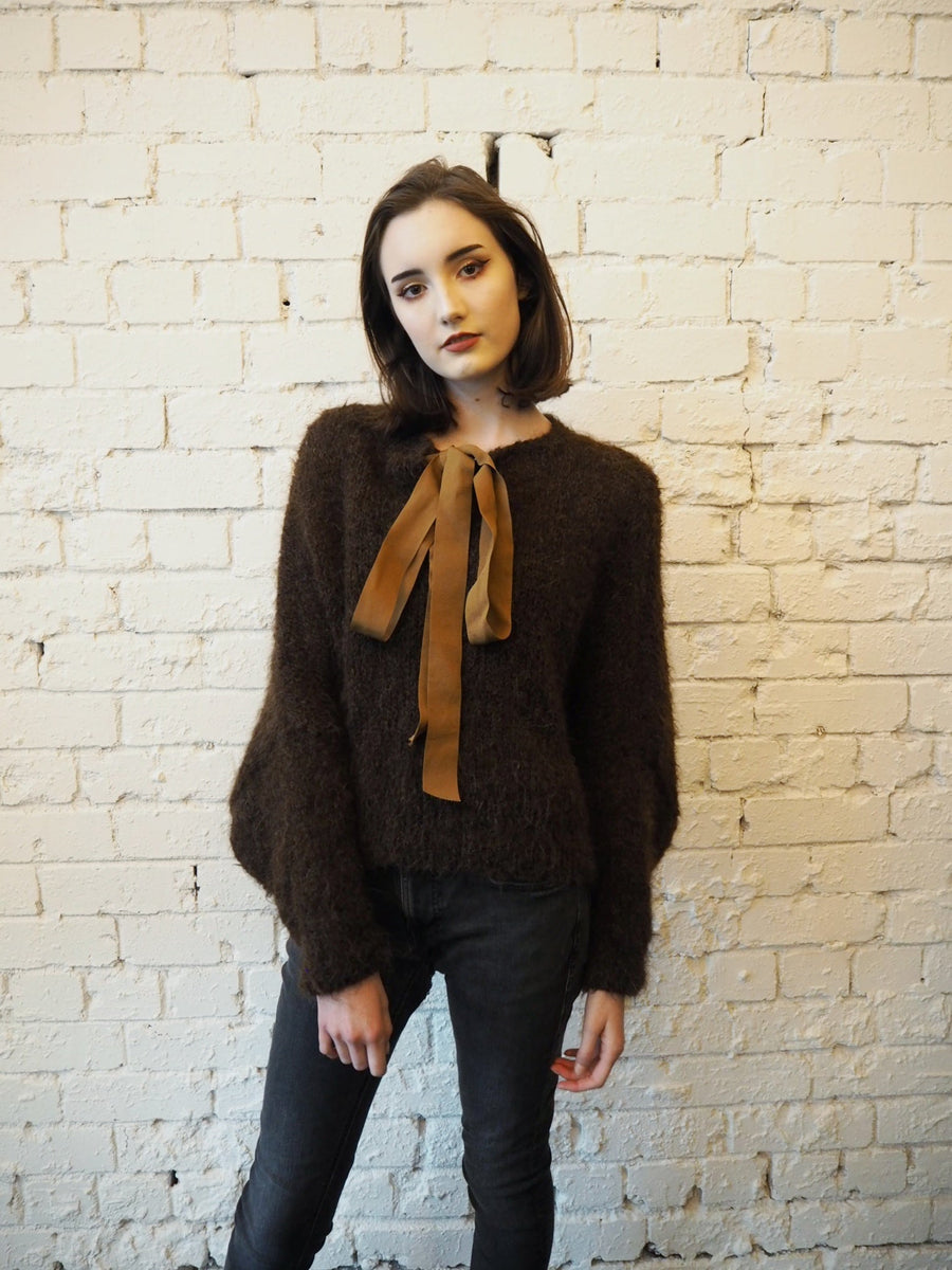 Hand Knit Batwing Sweater (Alpaca) .