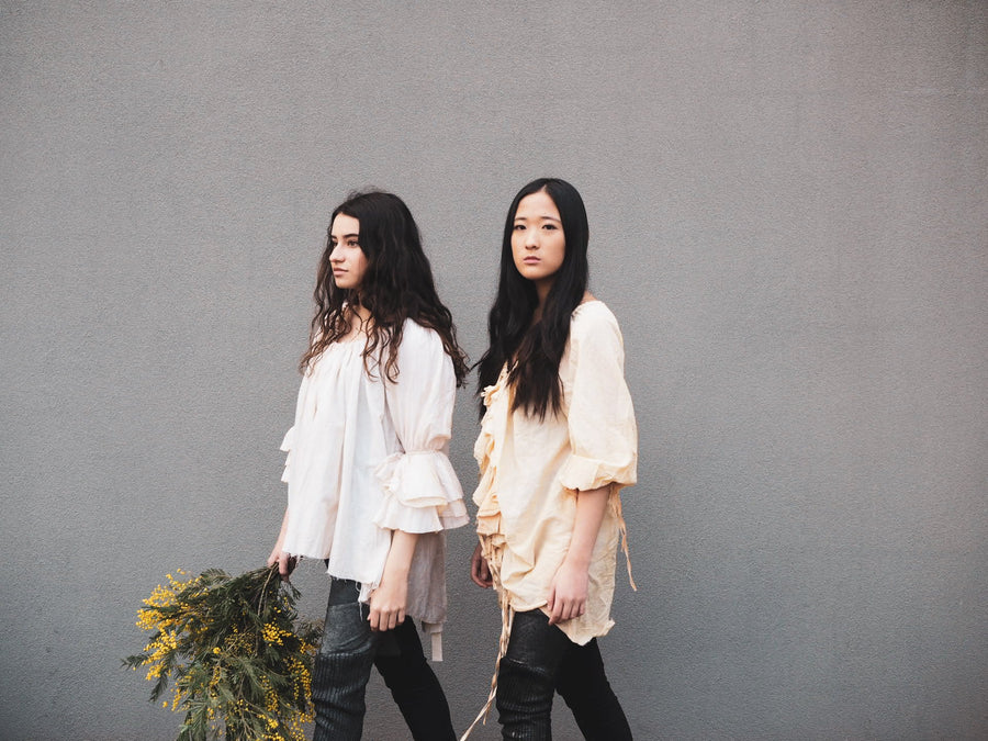 Flounce Blouse (Cotton/Silk) - Black