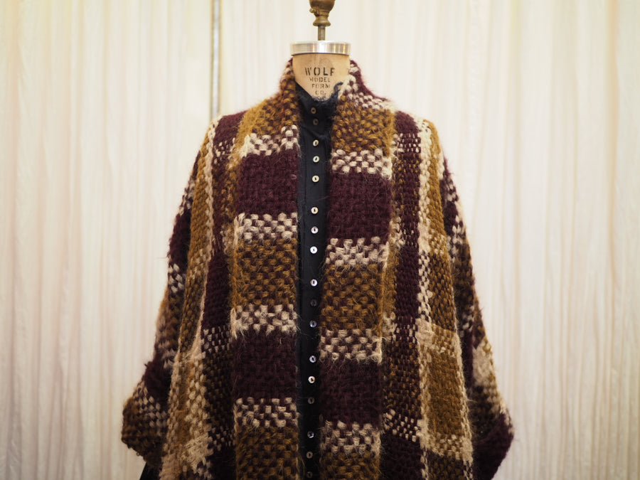 Hand loom Maxi coat in plaid check weave (alpaca)