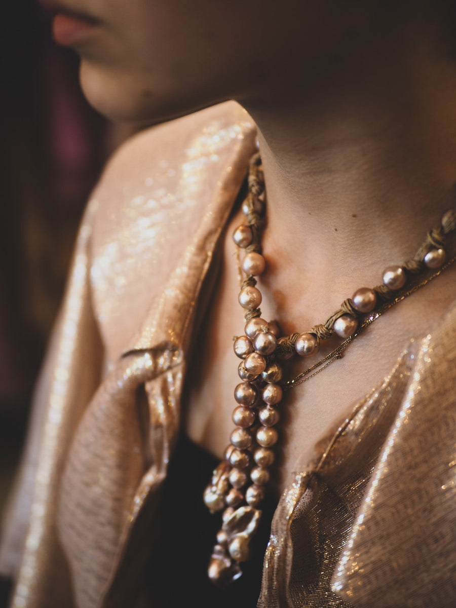 Short Cluster Pearl Necklace  - Ivory