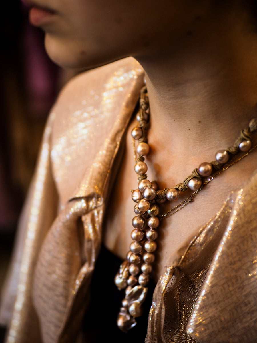 Short Cluster Pearl Necklace  - Ivory