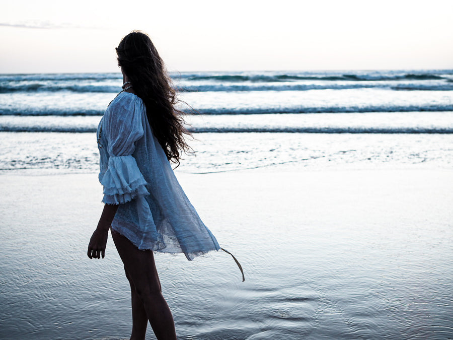 Button Back Blouse (Linen Gauze) - White