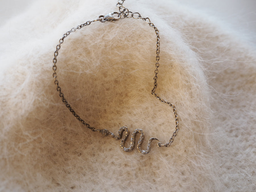 Sterling Silver Snake bracelet with diamonds