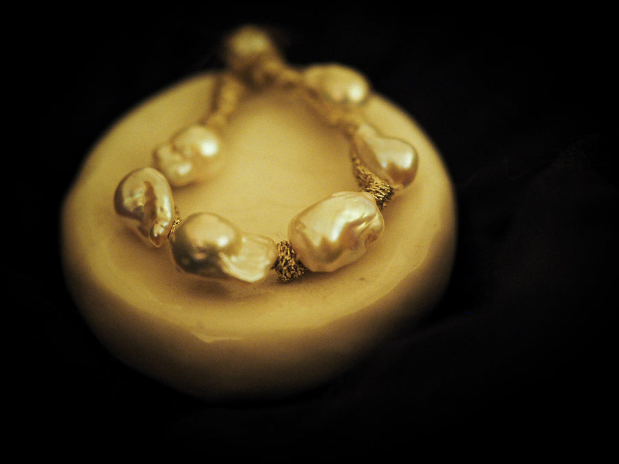 Baroque Pearl bracelet
