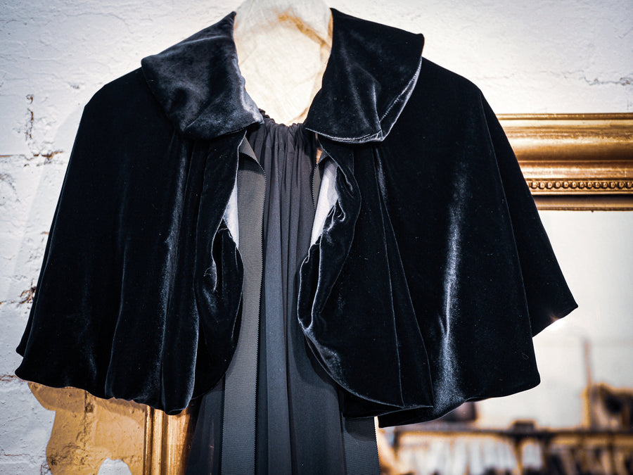 Silk Velvet Cocoon Capelet - Old Gold