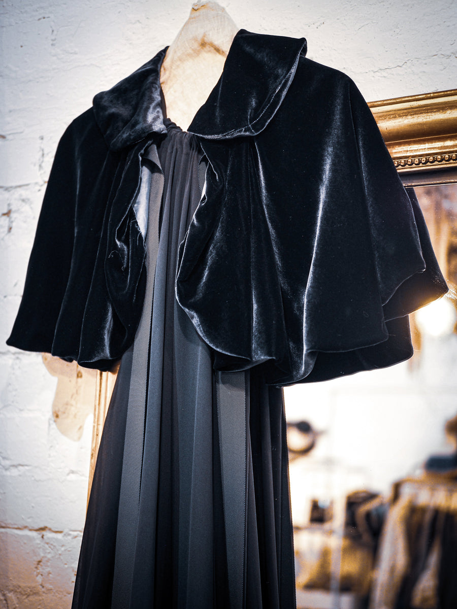 Silk Velvet Cocoon Capelet - Old Gold