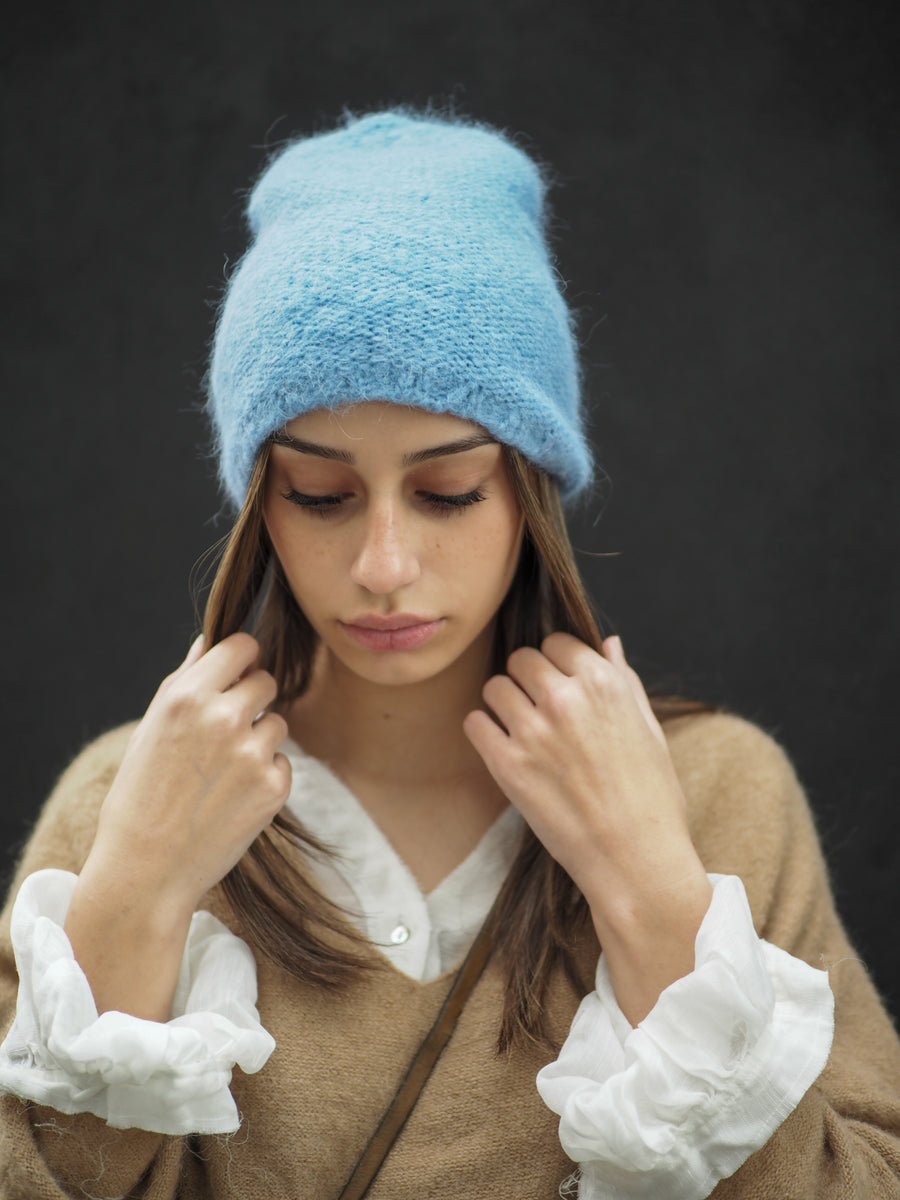 Luxe Knitted Beanie (Suri Alpaca) Blue
