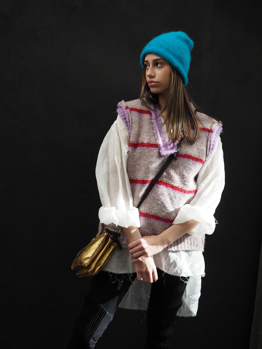 Knitted Stripe V Neck Vest (Alpaca) - Pink