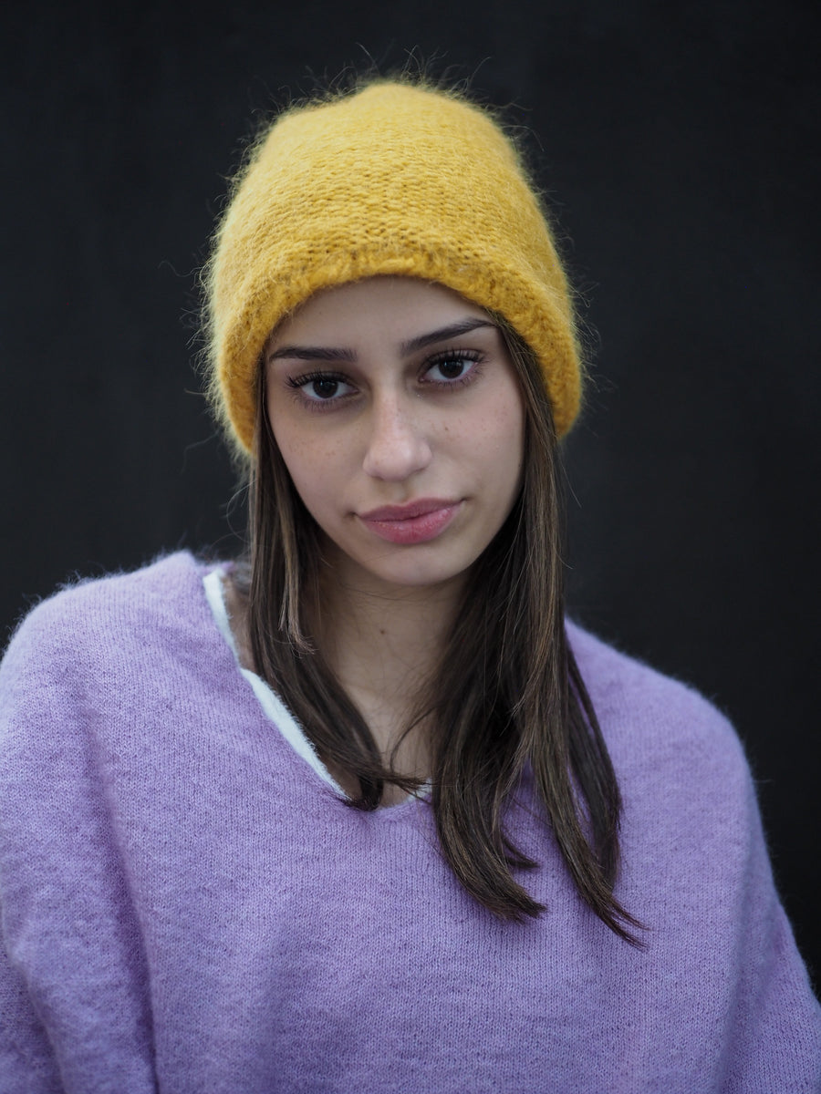 Luxe Knitted Beanie (Suri Alpaca) Buttercup