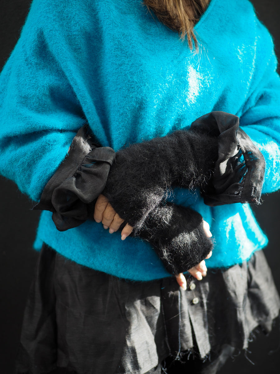Long Luxe Mittens / Sleeves (Suri Alpaca)