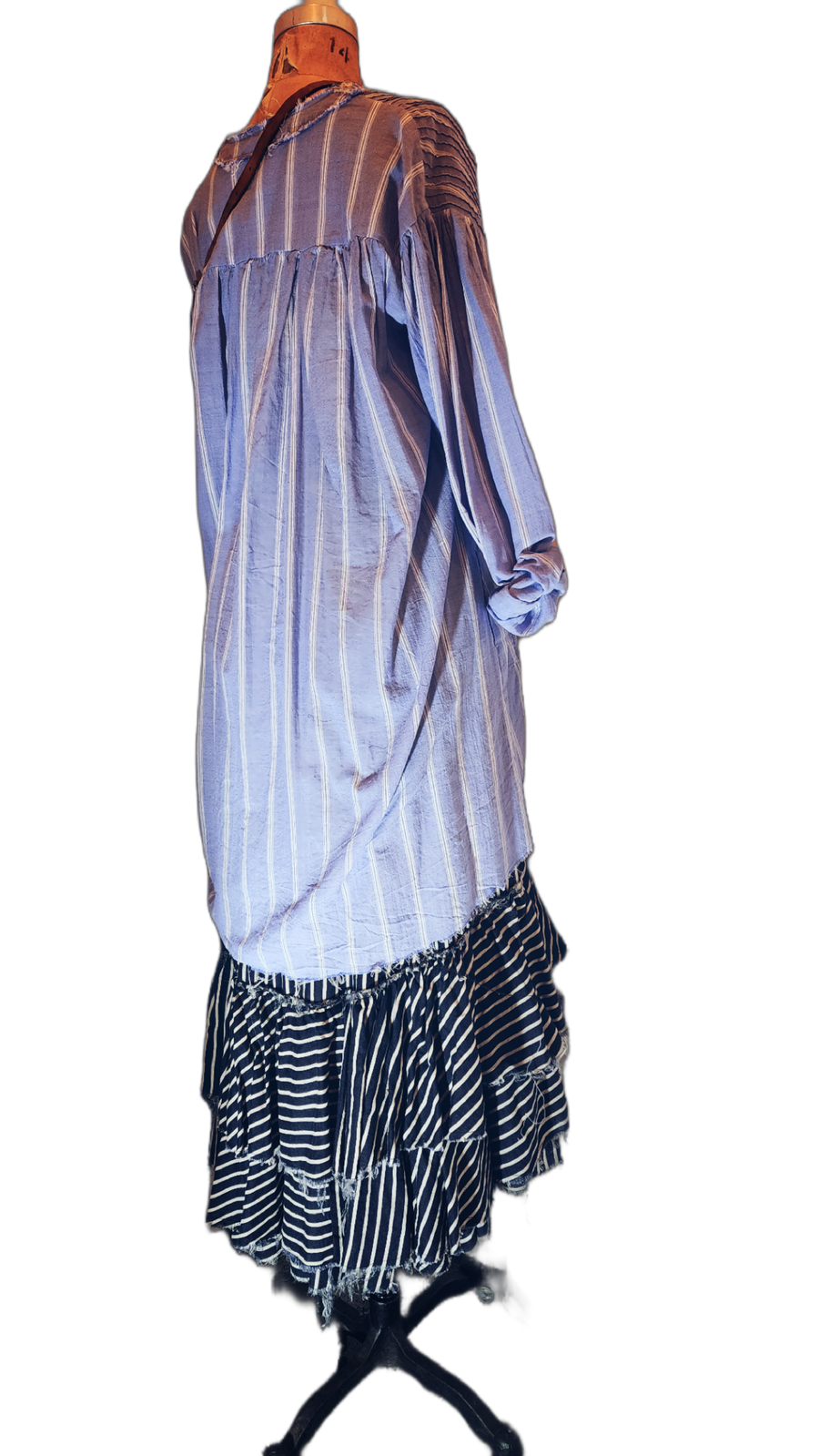 Pin tuck Shirt (Linen) - Chambray blue Pin stripe