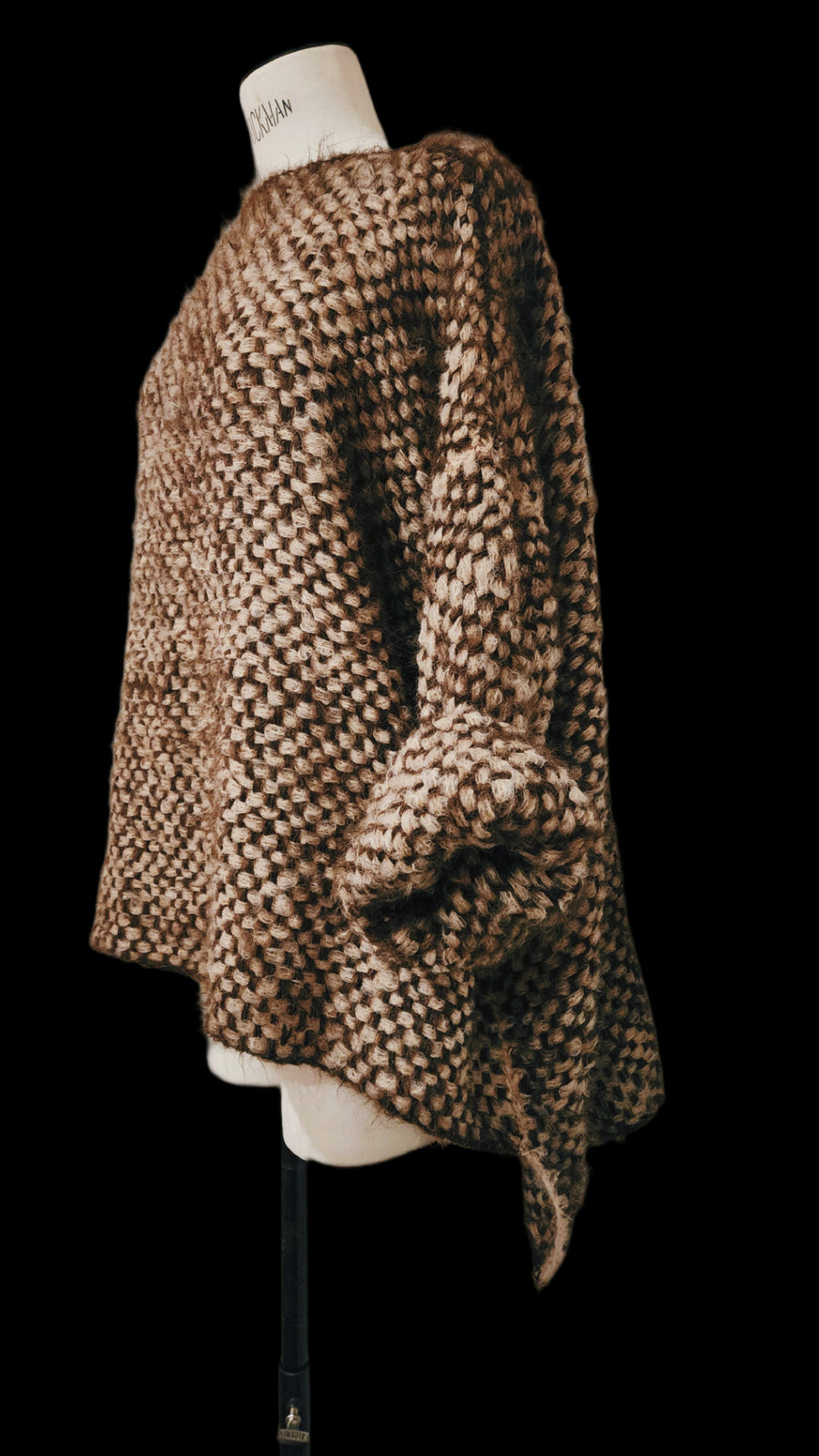 Hand Loom 2 Tone Sweater (Alpaca)