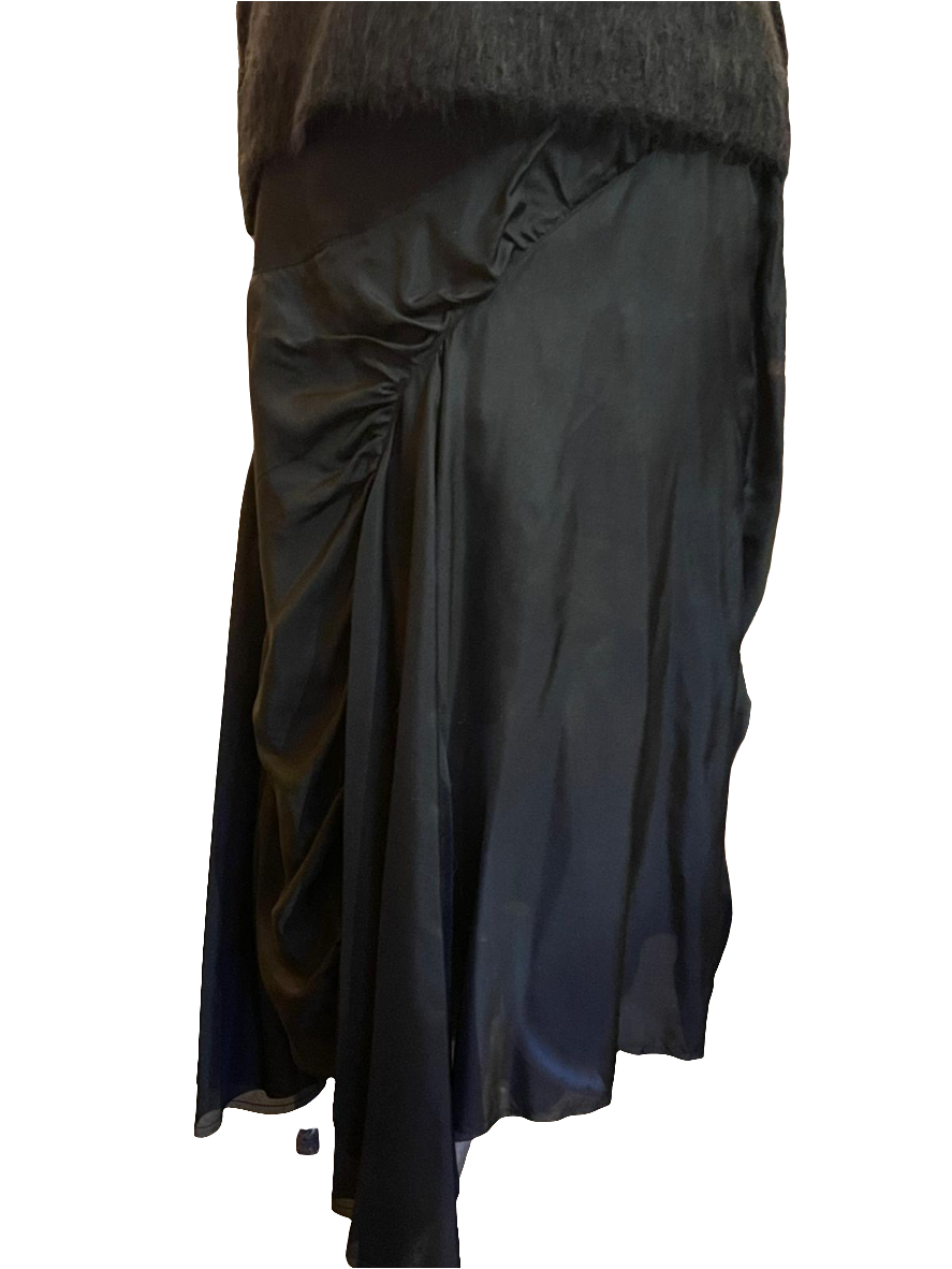 Hourglass Godet Skirt (Silk) Black