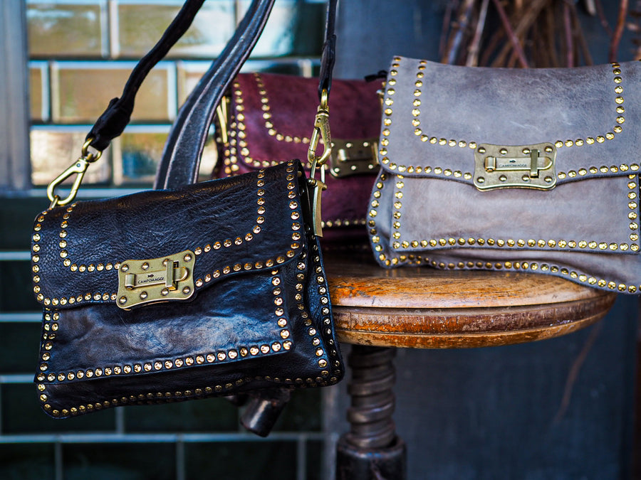 Agnese Cross-body bag garment-dyed cowhide leather with rivets - Burgundy