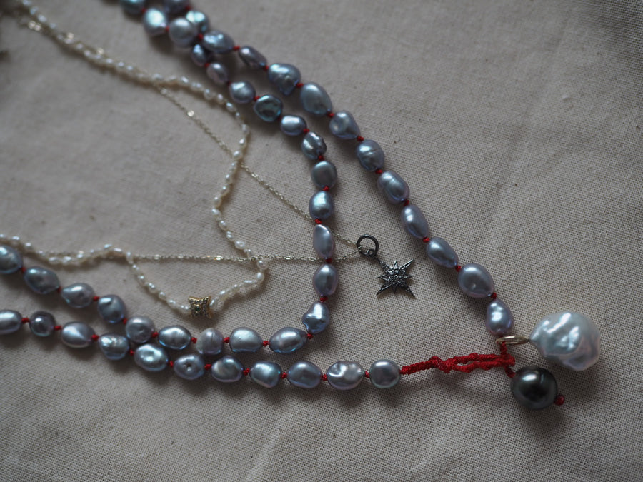Baroque grey pearls