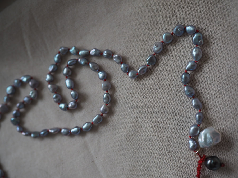 Baroque grey pearls