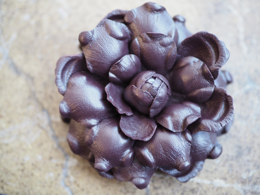 New York Hand Crafted camelia Flower Brooch - Ivory leather