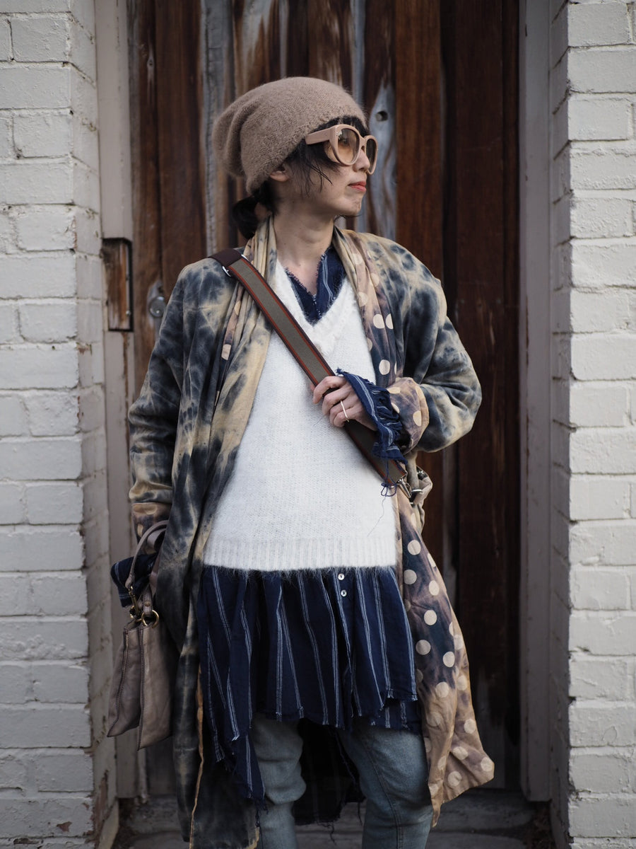 Luxe V Neck Vest (Alpaca) - Snow
