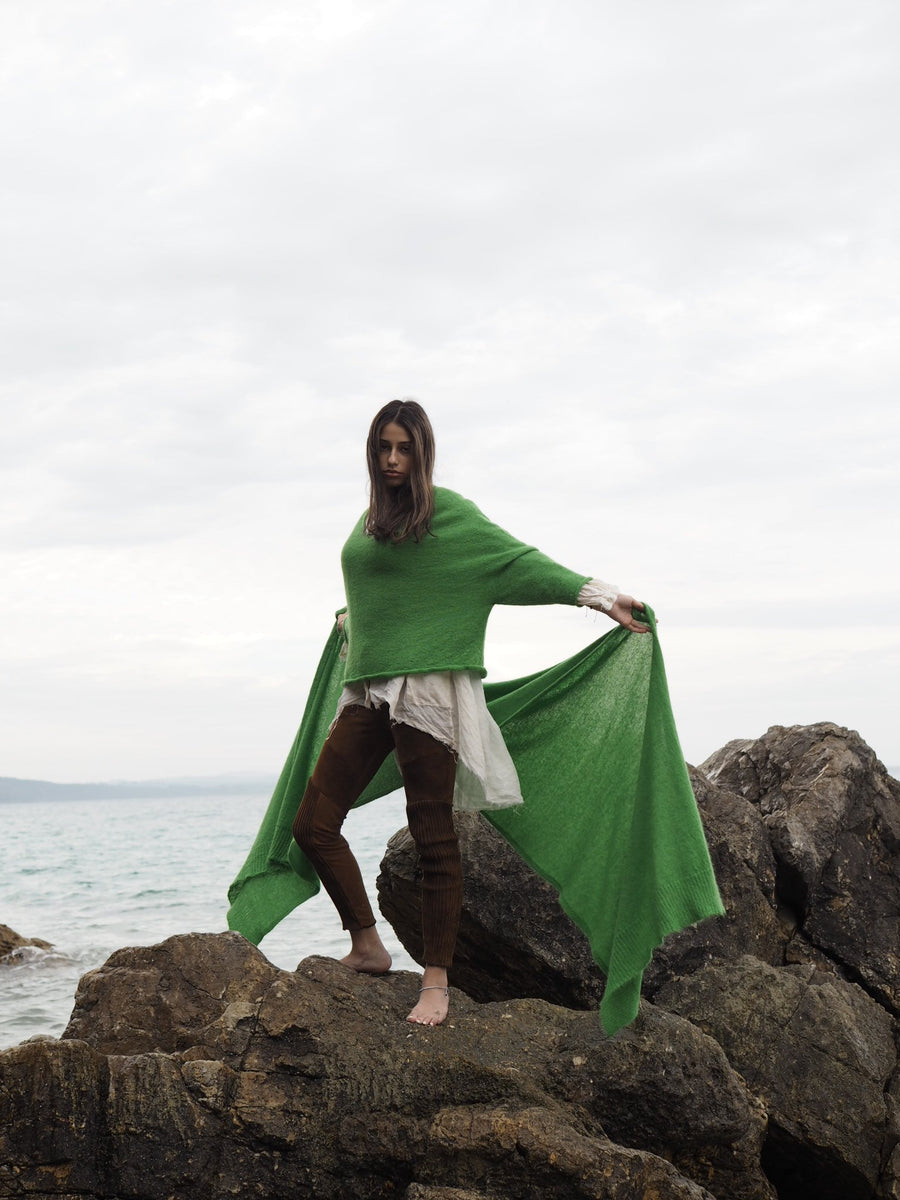 Luxe Light Weight Wrap (Alpaca) Green