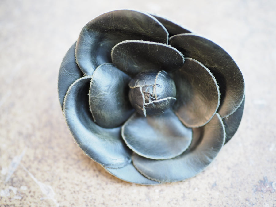 New York Hand Crafted camelia Flower Brooch (Leather) - Green