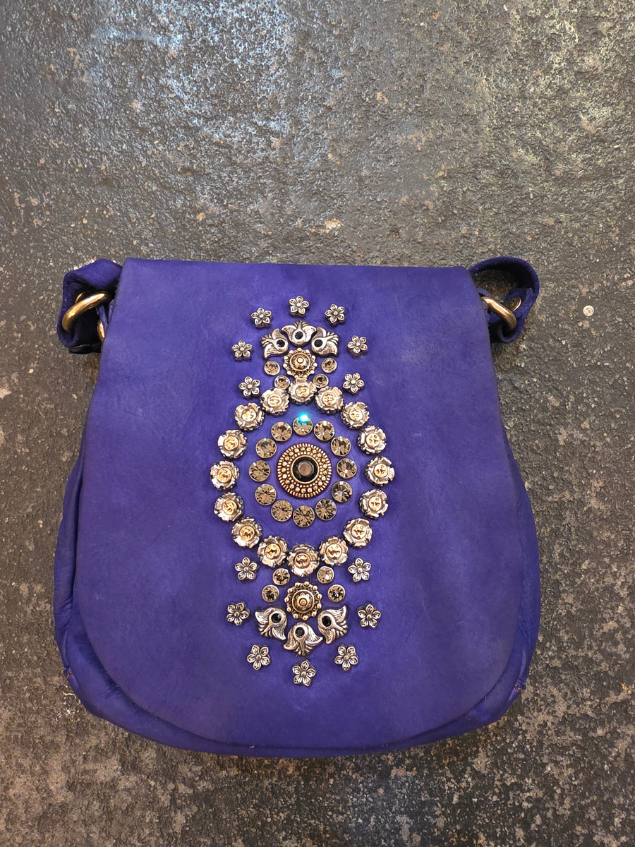 Cross-body Bag Giada in cowhide leather with studs and rhinestones - Iris