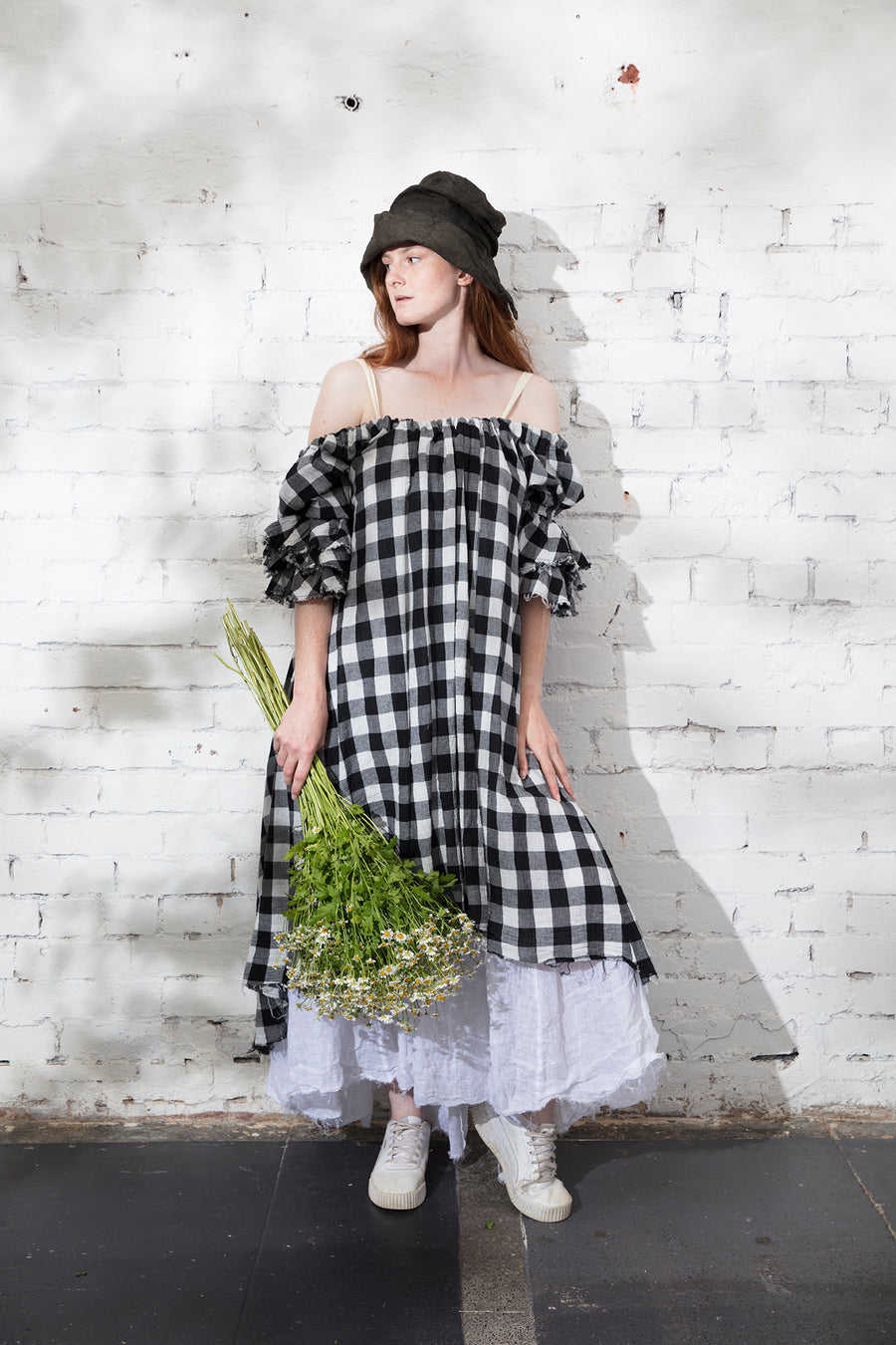 Button back dress/duster ( Linen check) Black - White