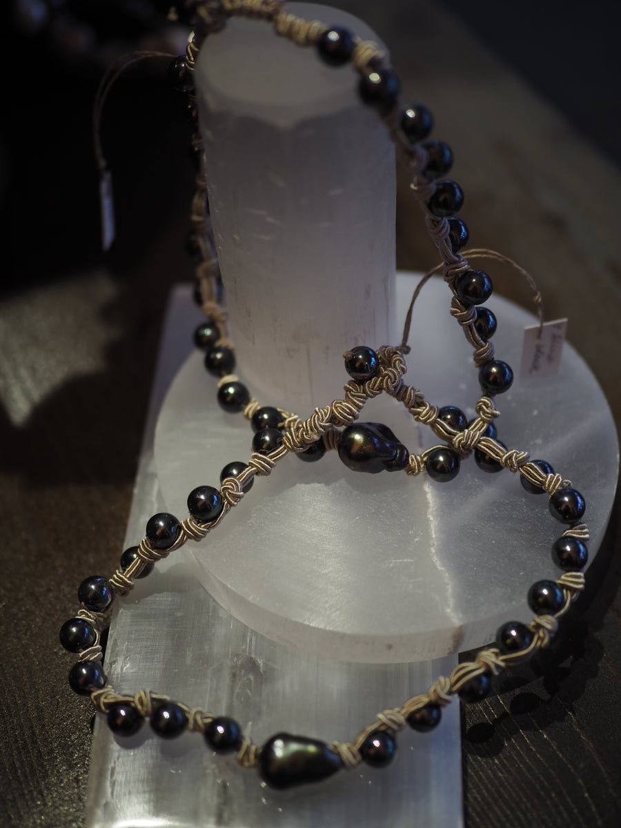 Alicia Multi Pearl Short Necklace - Ebony Pearls