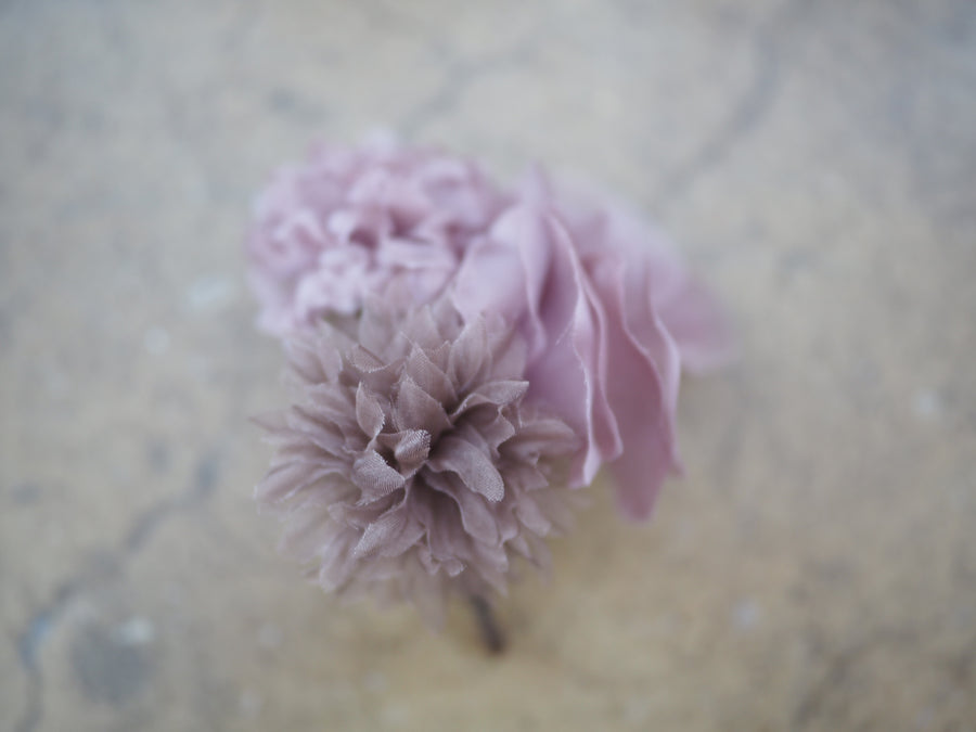 New York Hand Crafted Flower Brooch (Silk) Mauve posie