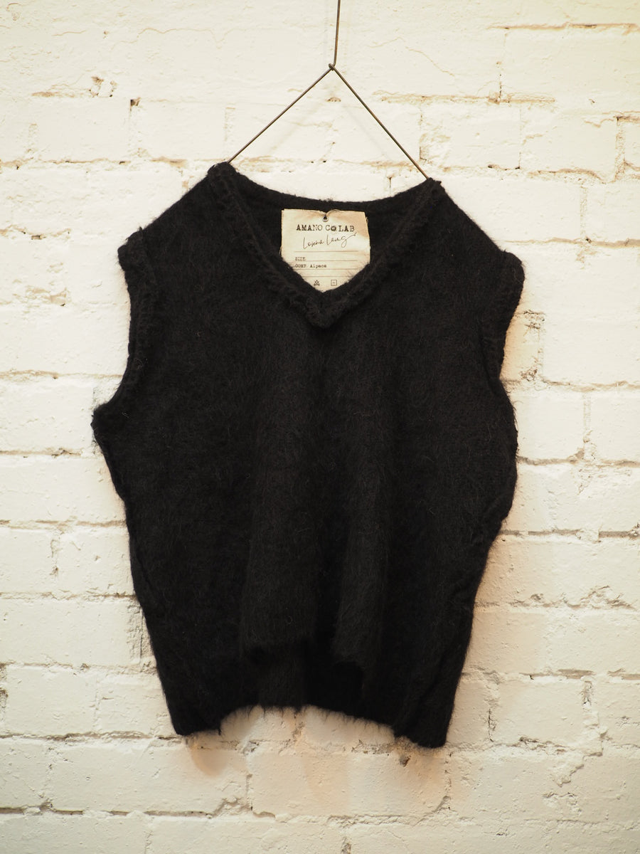 Luxe V Neck Vest (Alpaca) - Black
