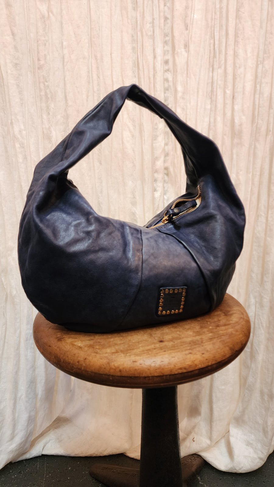 Opale Shoulder bag in black leather