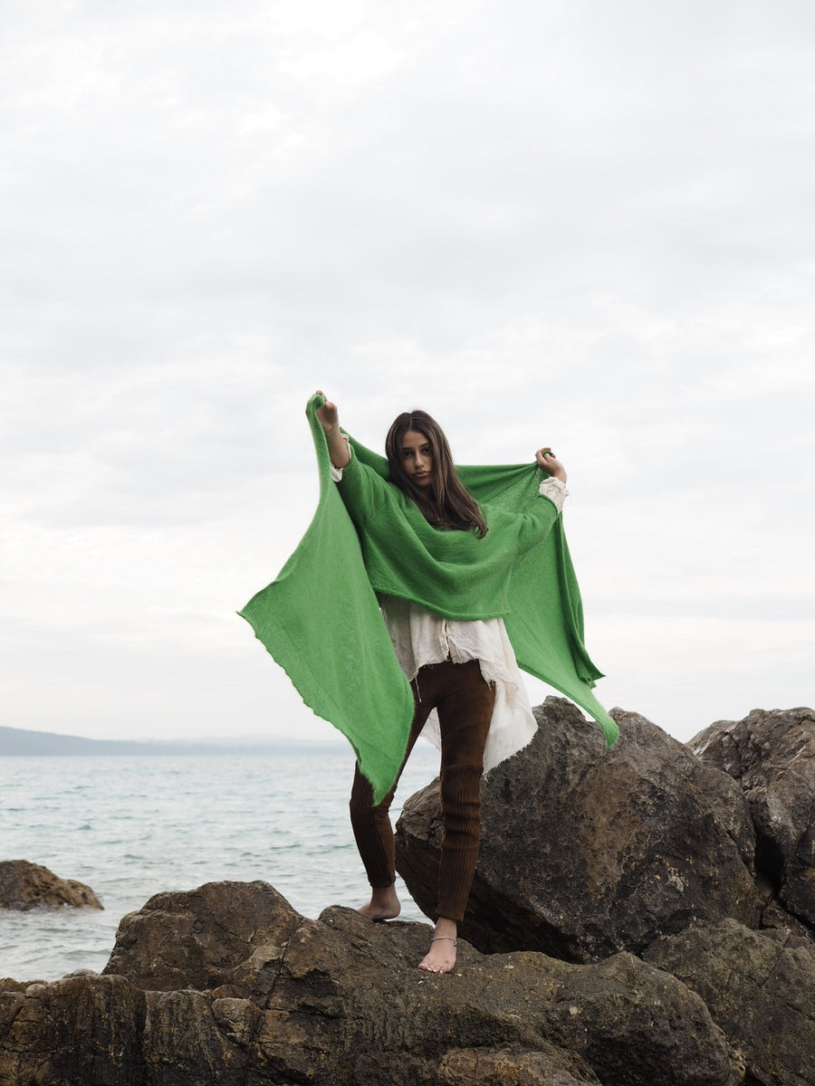 Luxe Light Weight Wrap (Alpaca) Green
